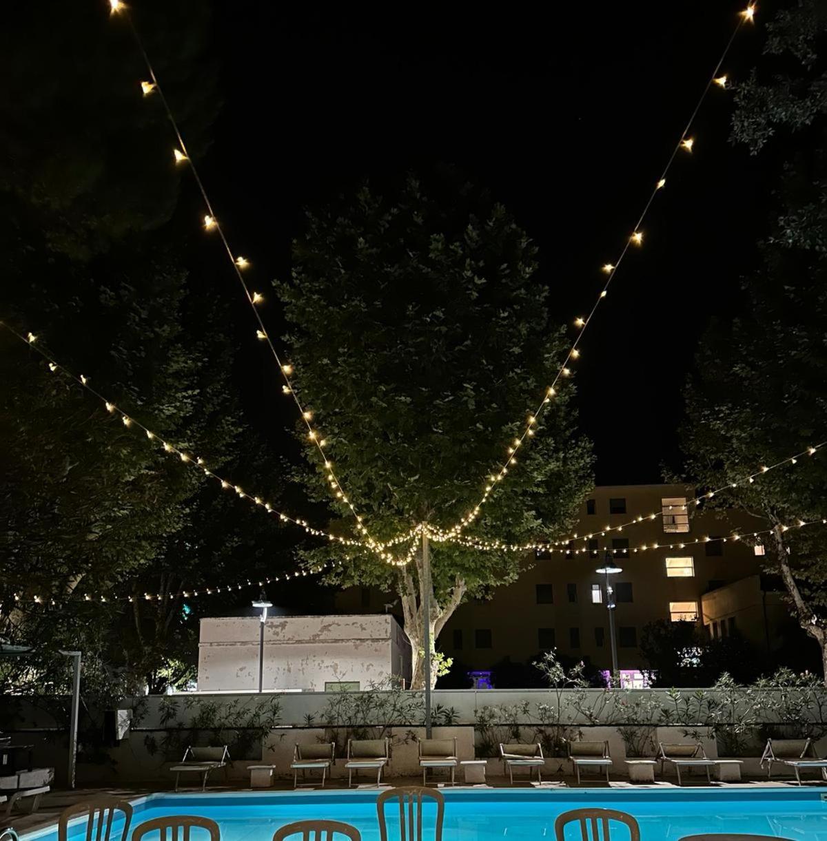 Hotel Carillon Bellaria-Igea Marina Exterior photo