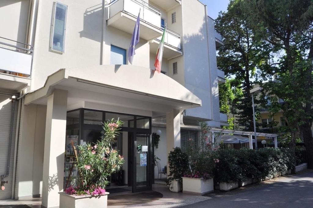 Hotel Carillon Bellaria-Igea Marina Exterior photo