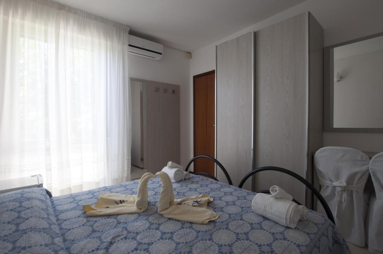 Hotel Carillon Bellaria-Igea Marina Exterior photo